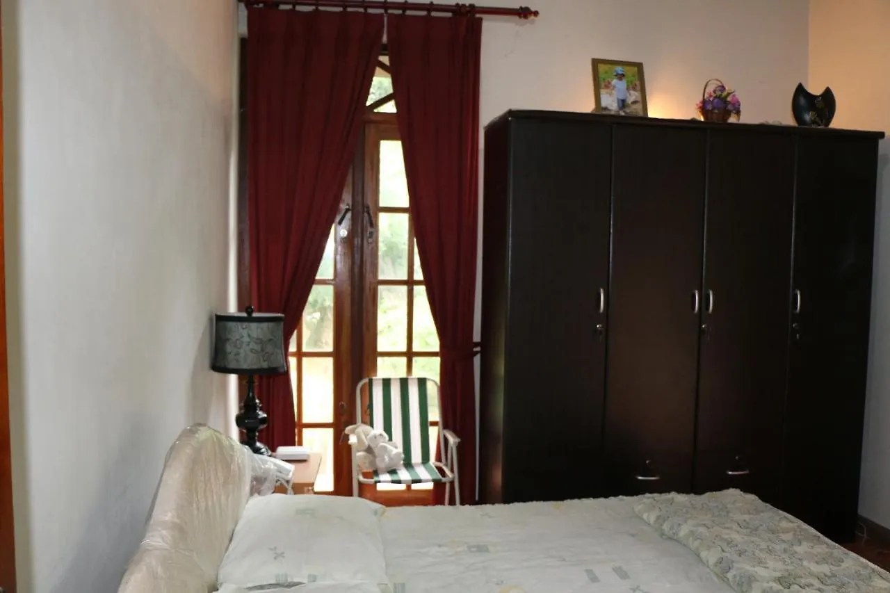 Araliya Home Stay Kandy 0*,  Sri Lanka